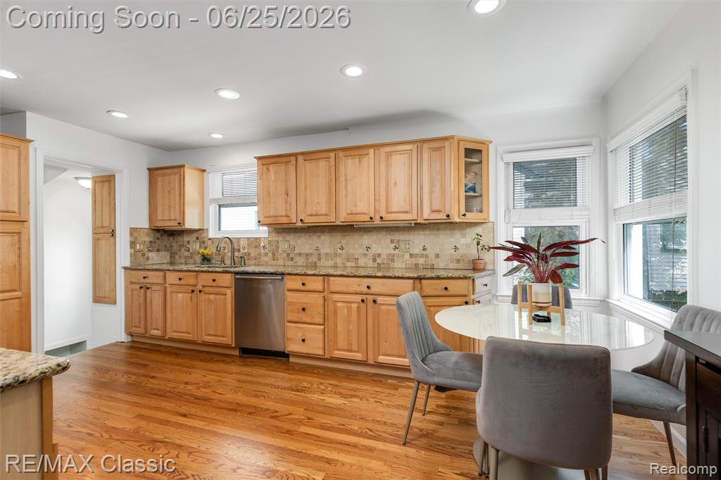 605 Fernwood Road Royal Oak, MI 48067 - Photo 8 of 40