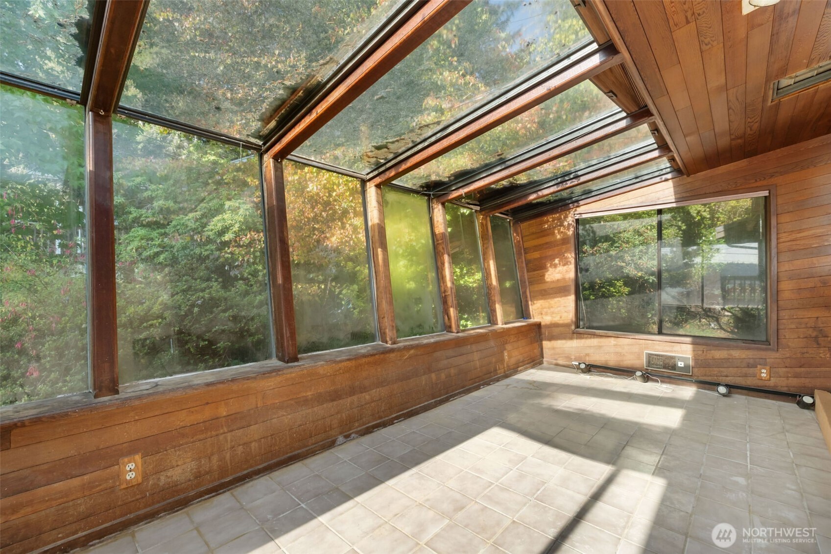 7150 Northeast North Shore Road Belfair, WA 98528 - Photo 13 of 32