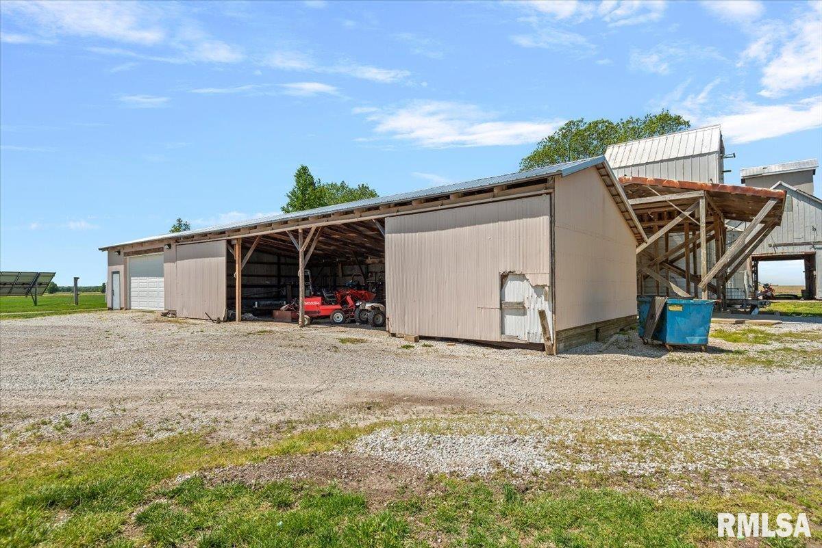 20205 North 20th Avenue Nokomis, IL 62075 - Photo 70 of 88
