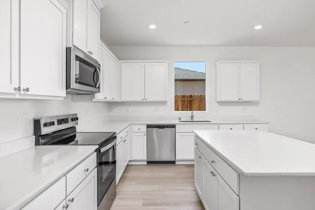 $460,900 | 2179 Woods Drive, Linda, CA 95901