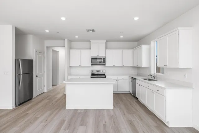 $460,900 | 2179 Woods Drive, Linda, CA 95901