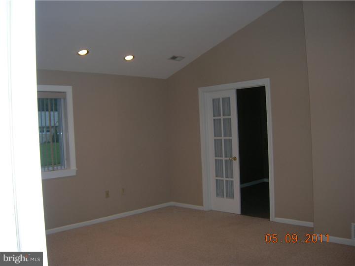 3755 Burns Road Huntingdon Valley, PA 19006 - Photo 22 of 24 In-law Suite