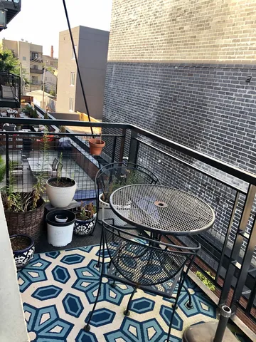 $2,600 | 2 South Leavitt Street, Unit 304, Chicago, IL 60612