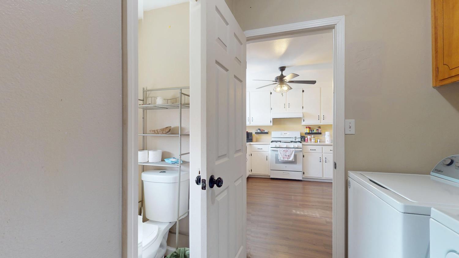 1526 8th Street Firebaugh, CA 93622 - Photo 2 of 59