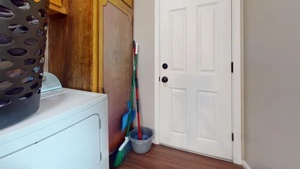 $338,000 | 1526 8th Street, Firebaugh, CA 93622