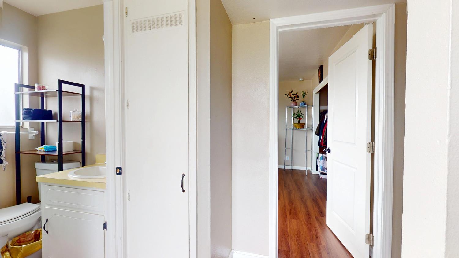 1526 8th Street Firebaugh, CA 93622 - Photo 5 of 59