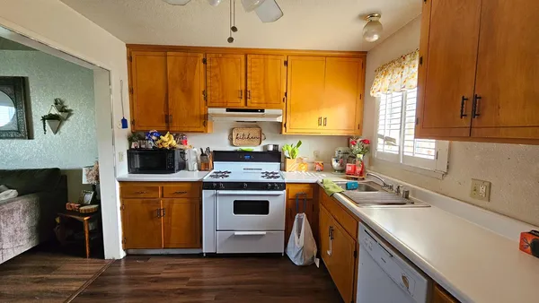 $338,000 | 1526 8th Street, Firebaugh, CA 93622