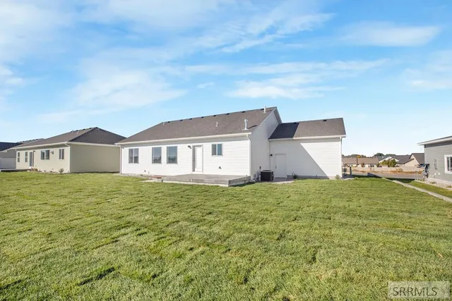 $555,000 | 5344 Cypress Creek Drive, Idaho Falls, ID 83401