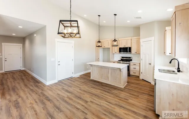 $555,000 | 5344 Cypress Creek Drive, Idaho Falls, ID 83401