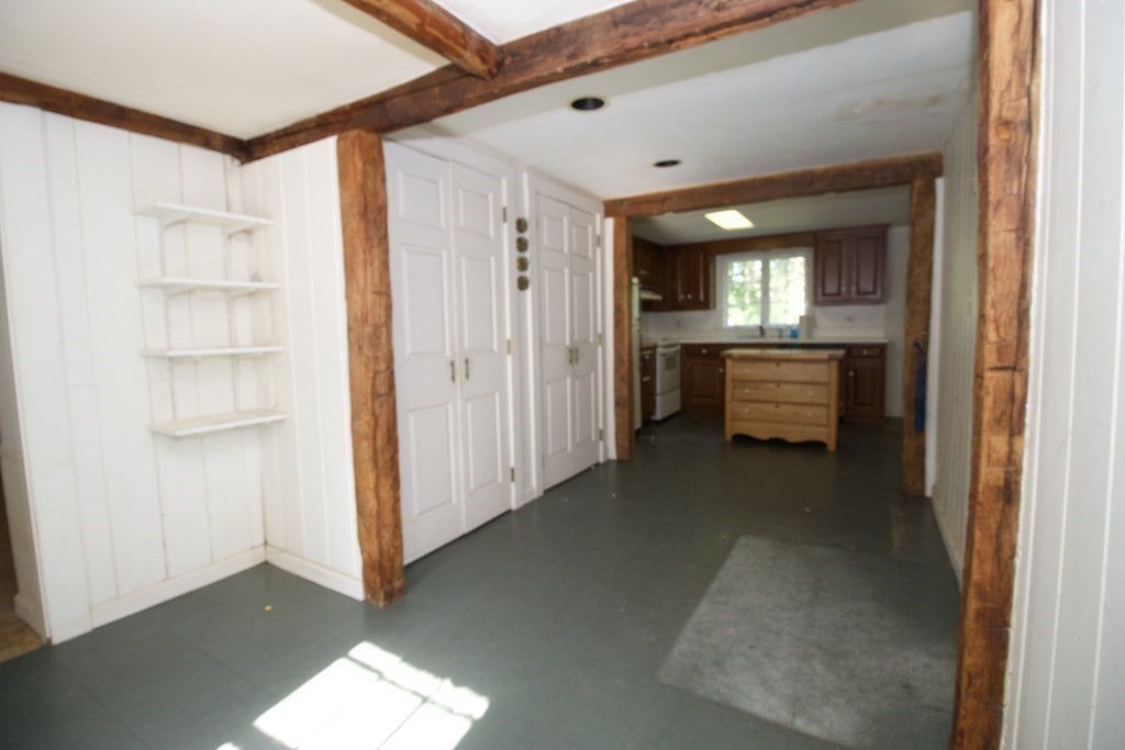 33 Stinson Road Andover, MA 01810 - Photo 8 of 40
