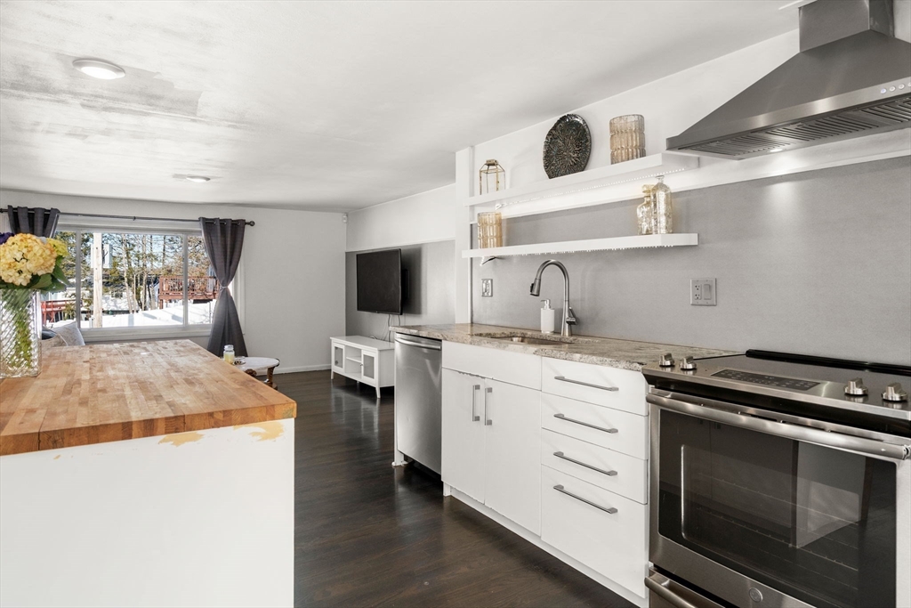 121 Leighton Road Boston, MA 02136 - Photo 13 of 31 Gallery Image 13