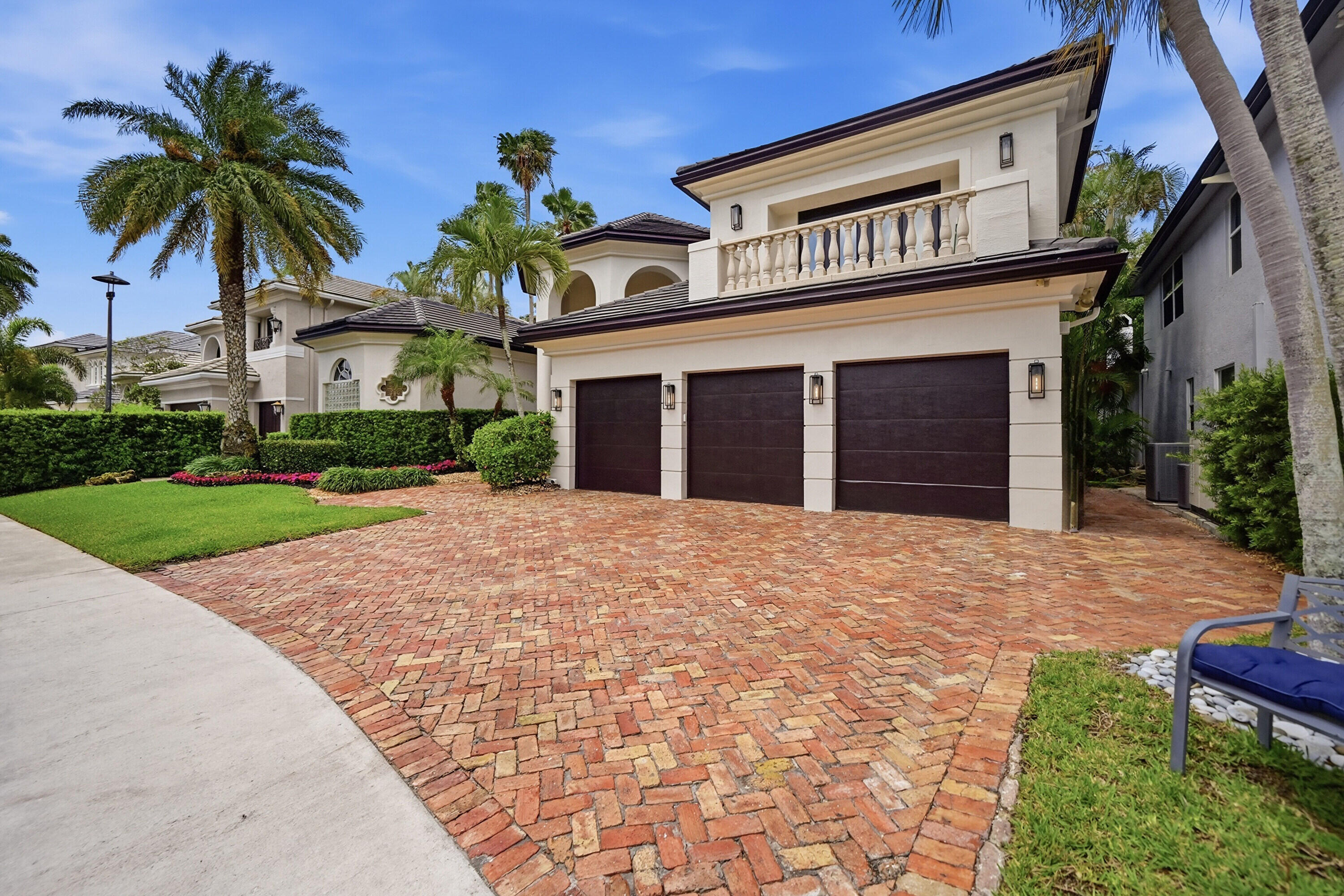 2425 Northwest 49th Lane Boca Raton, FL 33431 - Photo 3 of 57 Chicago Brick Driveway