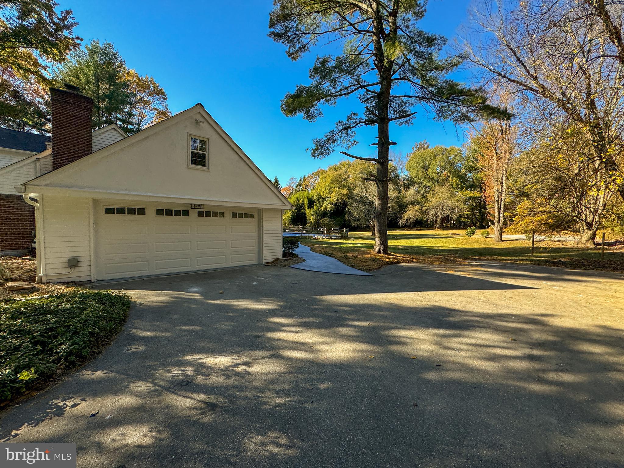 825 Burrows Run Road Chadds Ford, PA 19317 - Photo 4 of 47 Gallery Image 4