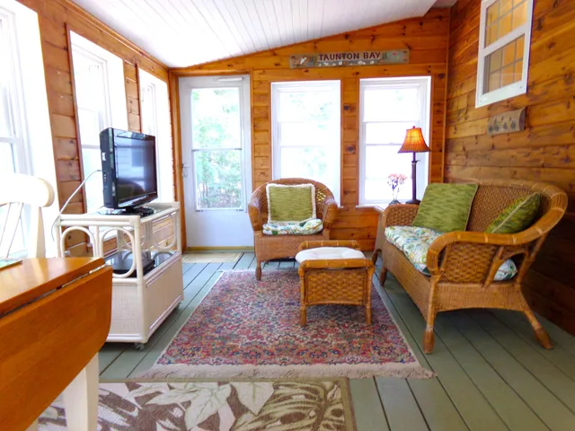 $695,000 | 73 Taunton Bay Shores Road, Franklin, ME 04634