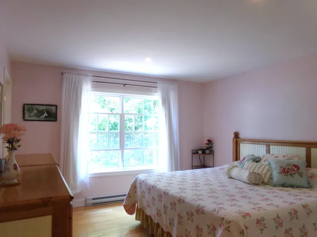 $695,000 | 73 Taunton Bay Shores Road, Franklin, ME 04634