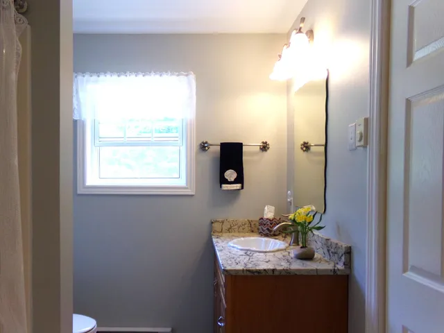 $695,000 | 73 Taunton Bay Shores Road, Franklin, ME 04634