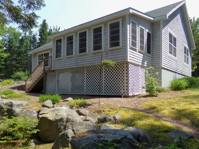 $695,000 | 73 Taunton Bay Shores Road, Franklin, ME 04634
