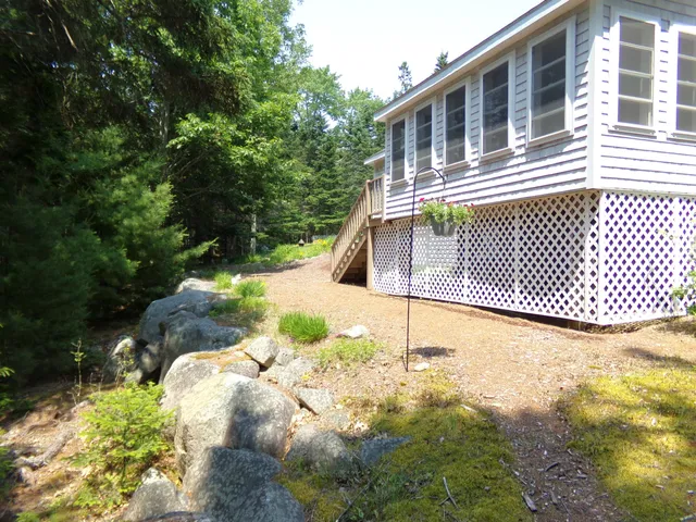 $695,000 | 73 Taunton Bay Shores Road, Franklin, ME 04634