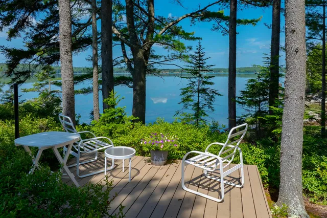 $695,000 | 73 Taunton Bay Shores Road, Franklin, ME 04634