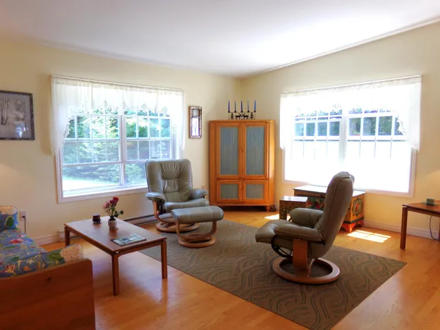 $695,000 | 73 Taunton Bay Shores Road, Franklin, ME 04634