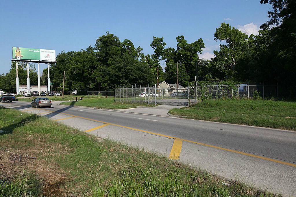 0 North North Loop Houston, TX 77008 - Photo 5 of 17 From 610, great location