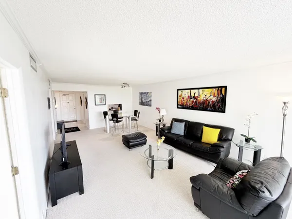 $2,200 | 2681 South Course Drive, Unit 511, Pompano Beach, FL 33069