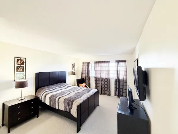 $2,200 | 2681 South Course Drive, Unit 511, Pompano Beach, FL 33069