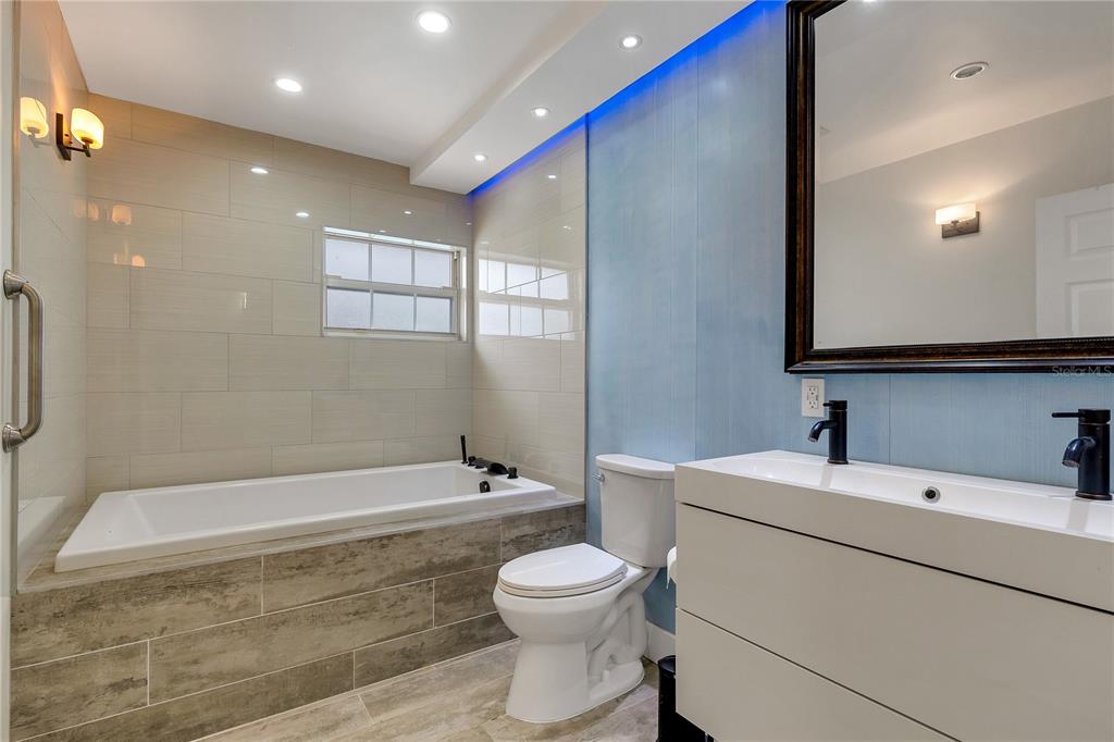 283 North Ranger Boulevard Winter Park, FL 32792 - Photo 11 of 22