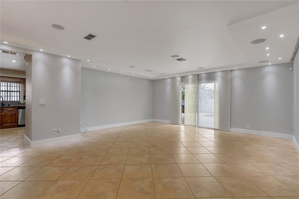 283 North Ranger Boulevard Winter Park, FL 32792 - Photo 4 of 22