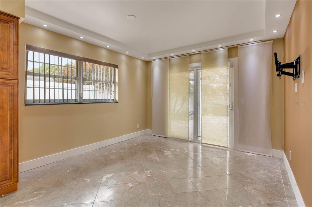 283 North Ranger Boulevard Winter Park, FL 32792 - Photo 10 of 22