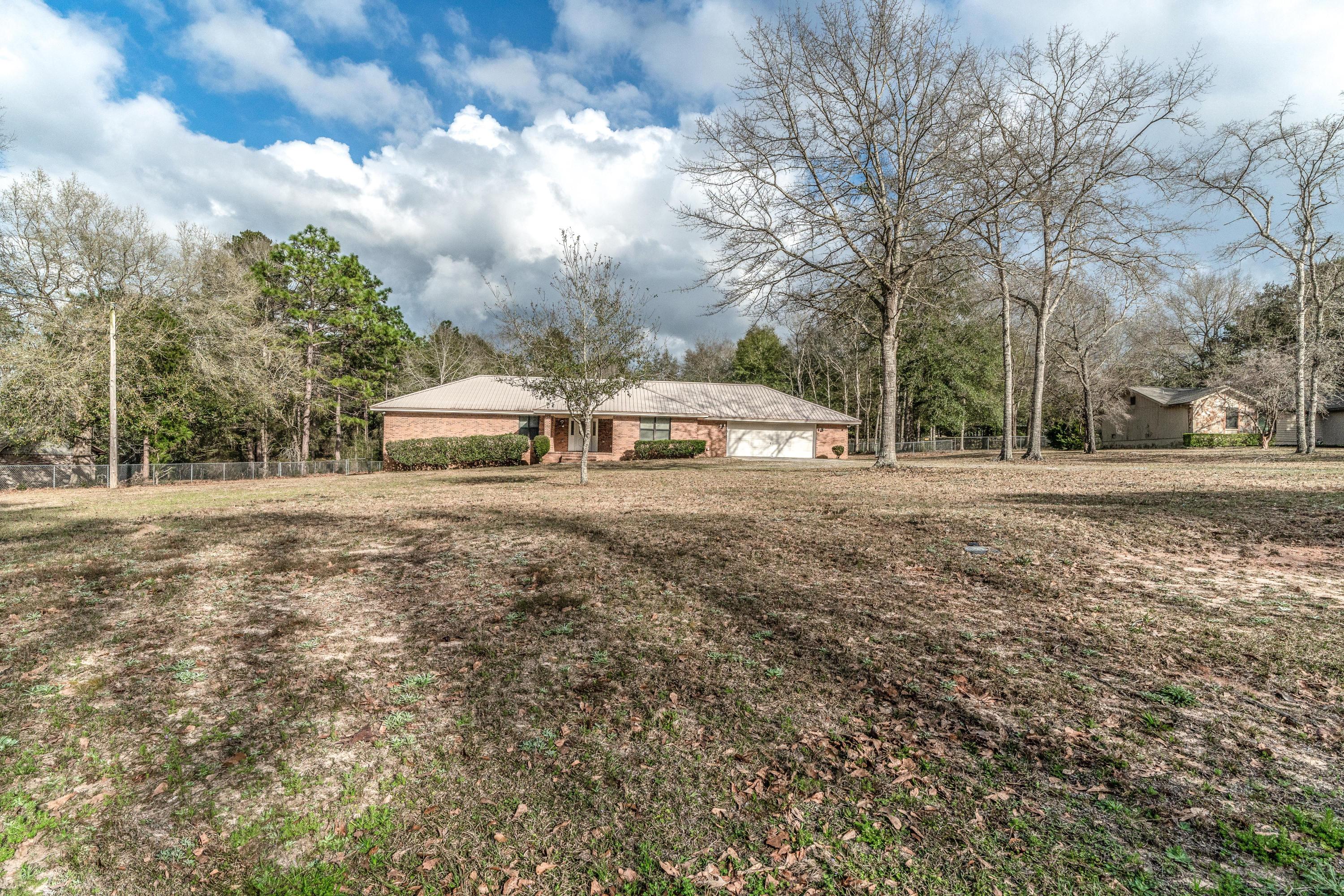 6117 Bud Moulton Road Crestview, FL 32536 - Photo 2 of 26 Gallery Image 2
