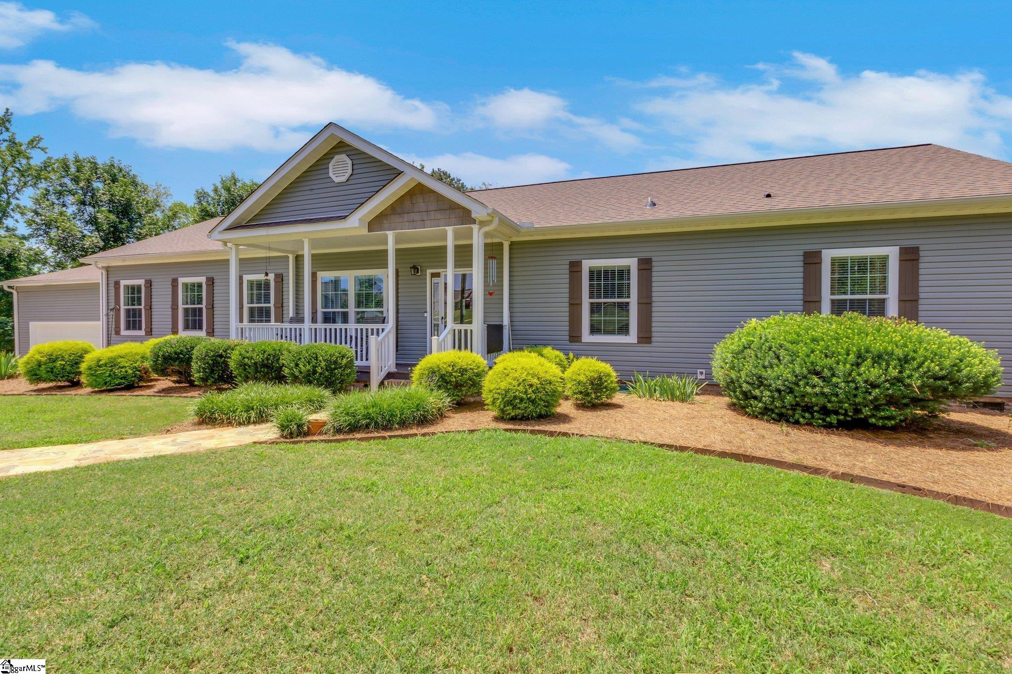 1893 Lake Cunningham Road Greer, SC 29651 - Photo 4 of 26 Gallery Image 4