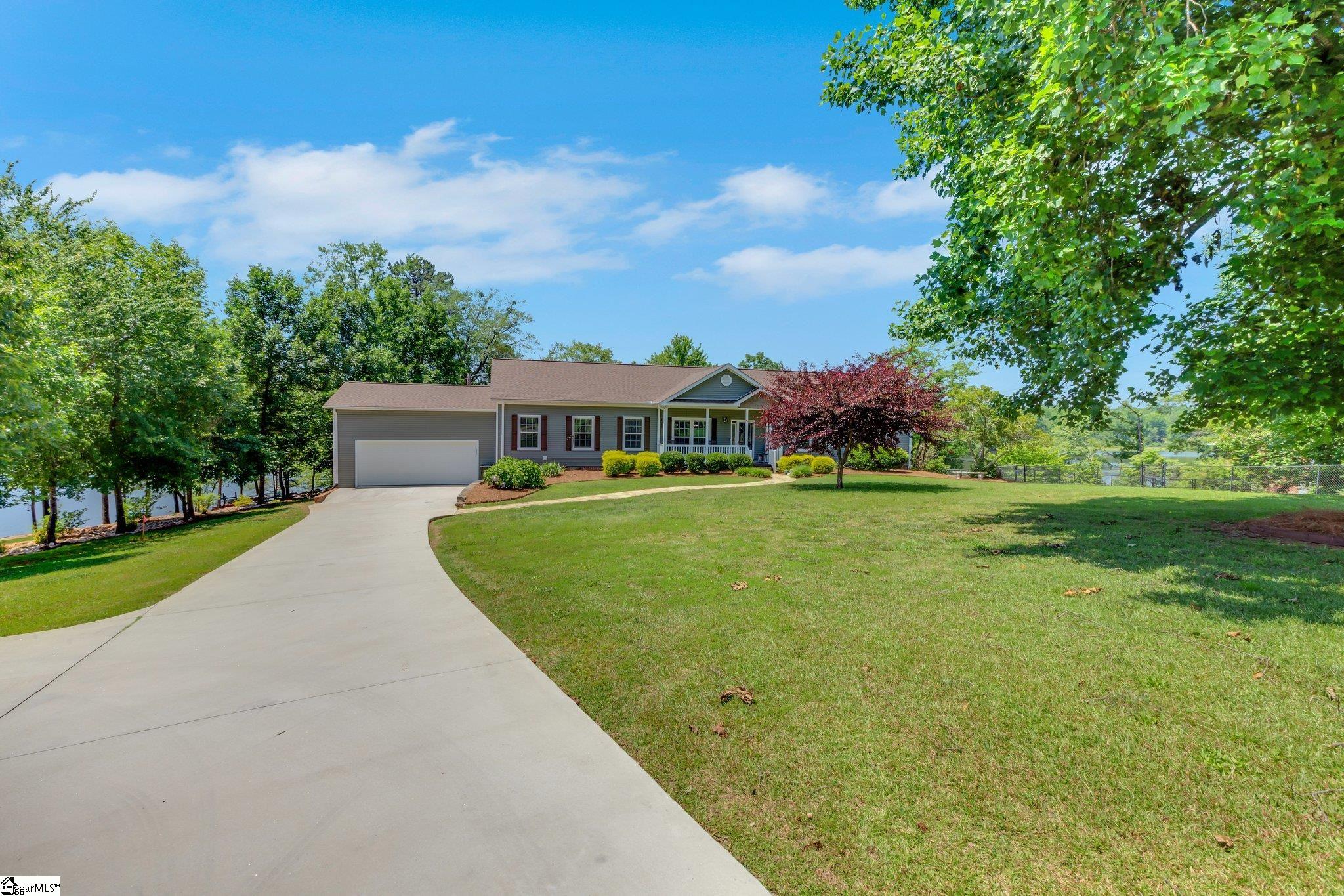 1893 Lake Cunningham Road Greer, SC 29651 - Photo 6 of 26 Gallery Image 6
