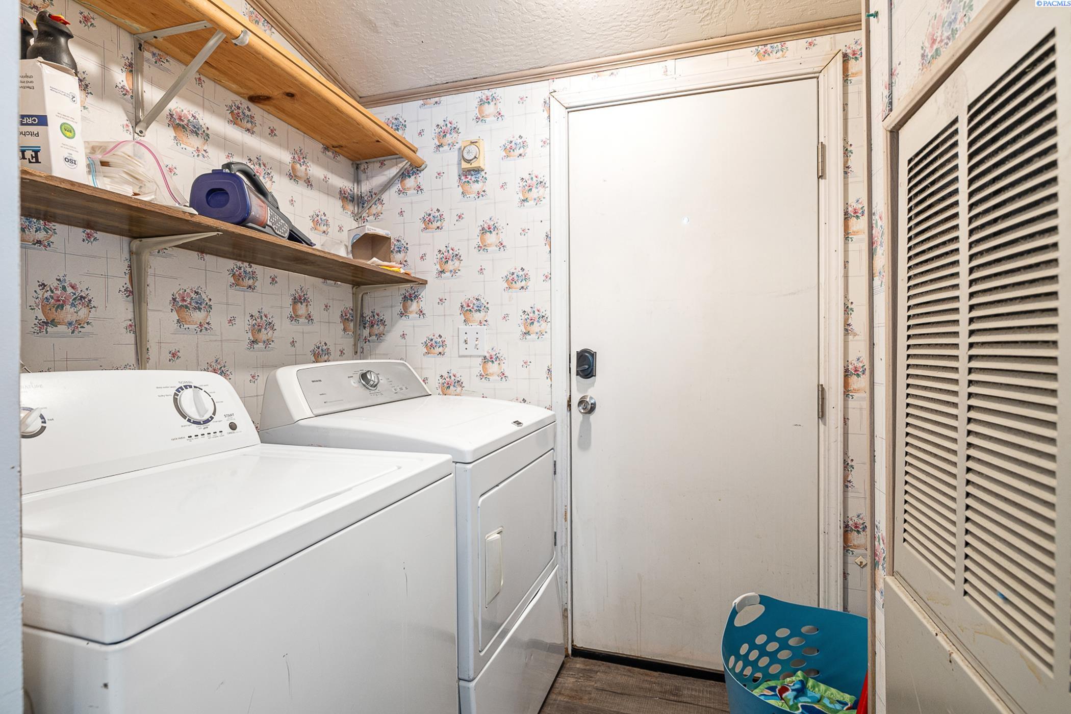 25206 South Finley Road Kennewick, WA 99337 - Photo 20 of 35 Gallery Image 20