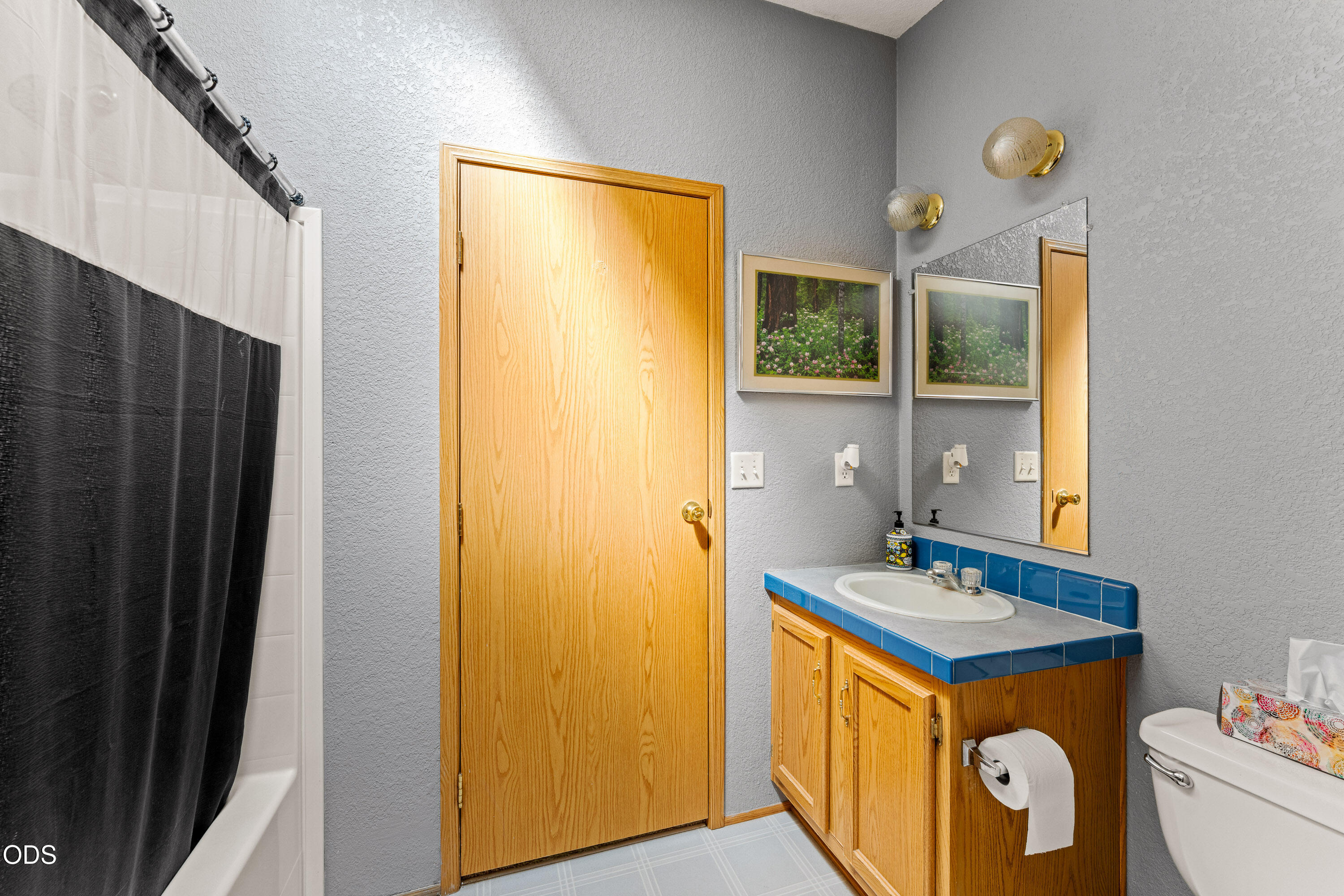 1460 Grays Creek Road Grants Pass, OR 97527 - Photo 23 of 34