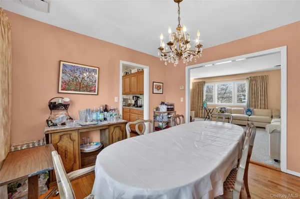 $1,299,999 | 276 5th Avenue, New Rochelle, NY 10801