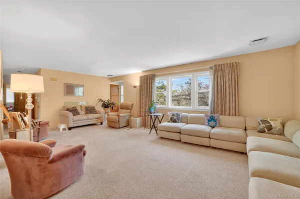 $1,299,999 | 276 5th Avenue, New Rochelle, NY 10801