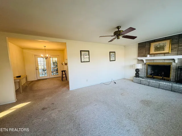 $269,900 | 508 Scenic Drive, Clinton, TN 37716