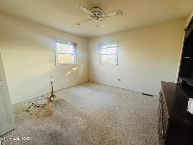 $269,900 | 508 Scenic Drive, Clinton, TN 37716