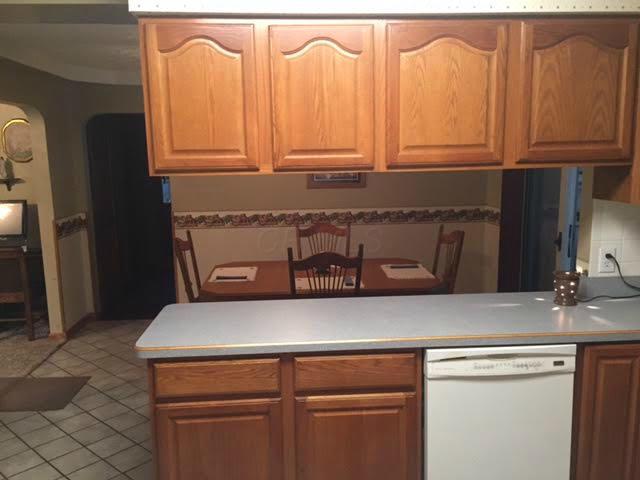 5451 Fairmount Road Newark, OH 43056 - Photo 12 of 40