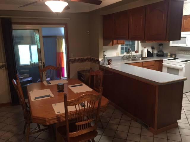 5451 Fairmount Road Newark, OH 43056 - Photo 14 of 40