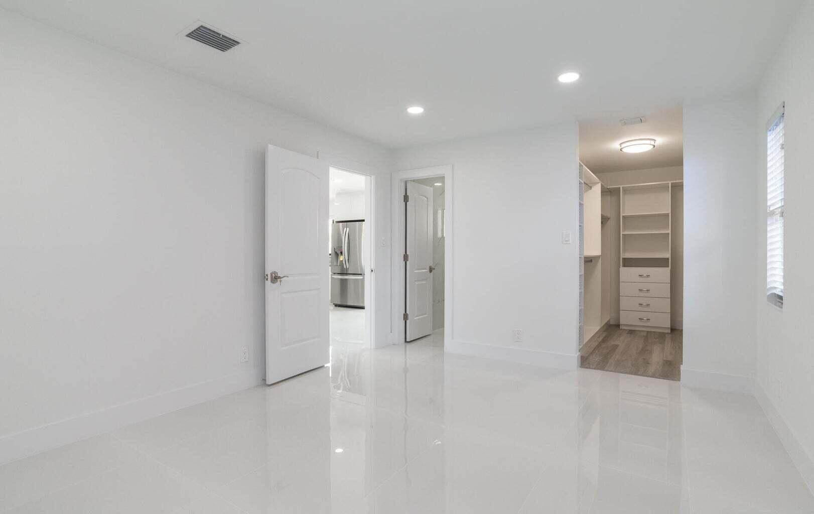 524 Northwest 53rd Street Boca Raton, FL 33487 - Photo 14 of 36 20210929223525491286000000-o