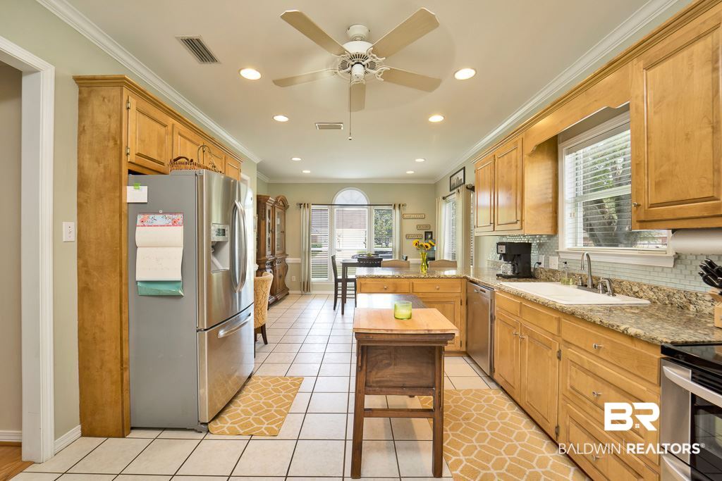 9383 Chamberlain Pass Daphne, AL 36526 - Photo 12 of 35