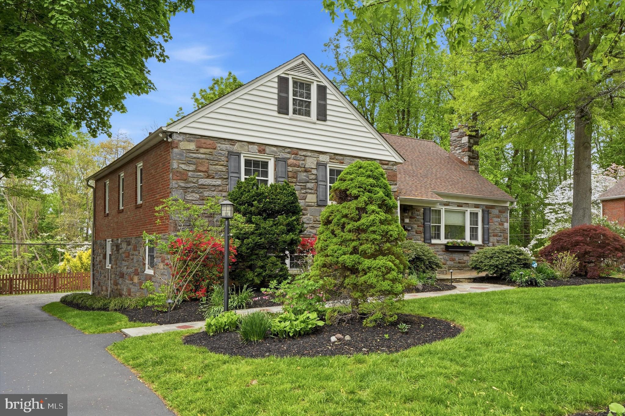 617 Paddock Road Havertown, PA 19083 - Photo 2 of 45 Gallery Image 2