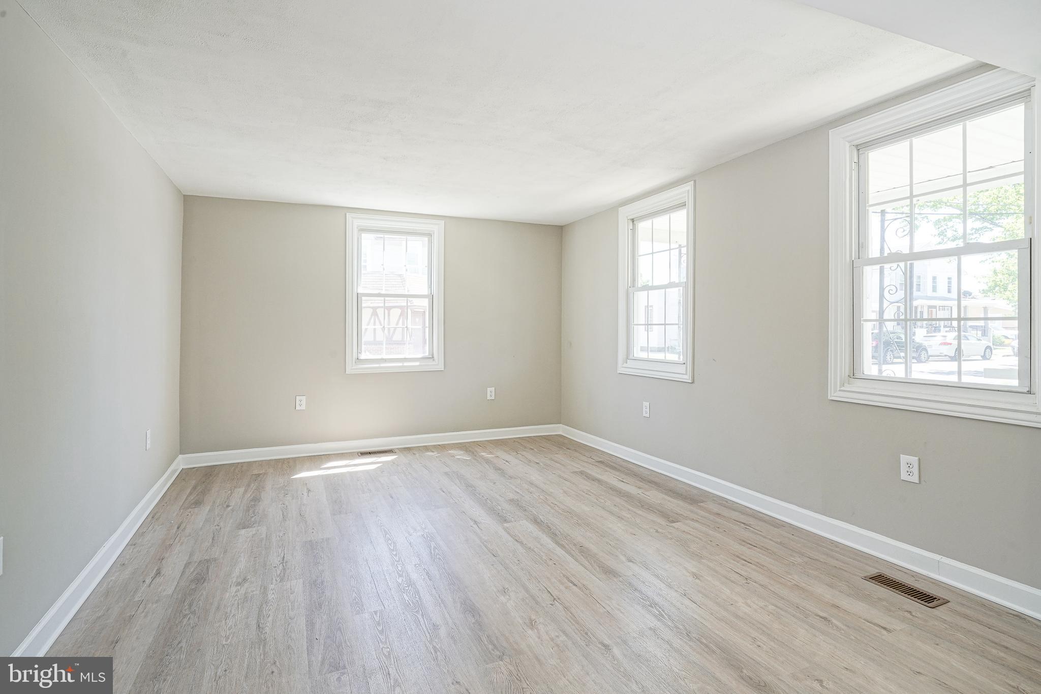 67 Webster Street Riverside, NJ 08075 - Photo 9 of 35