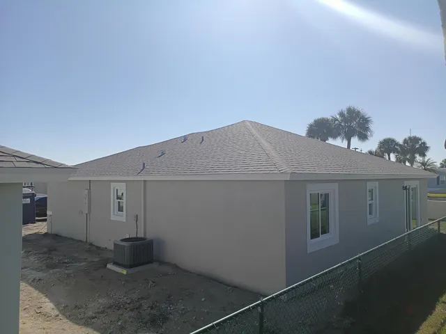 $329,900 | 4321 Southwest 15th Way, Okeechobee, FL 34974