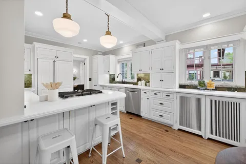 $875,000 | 5033 Harriet Avenue, Minneapolis, MN 55419