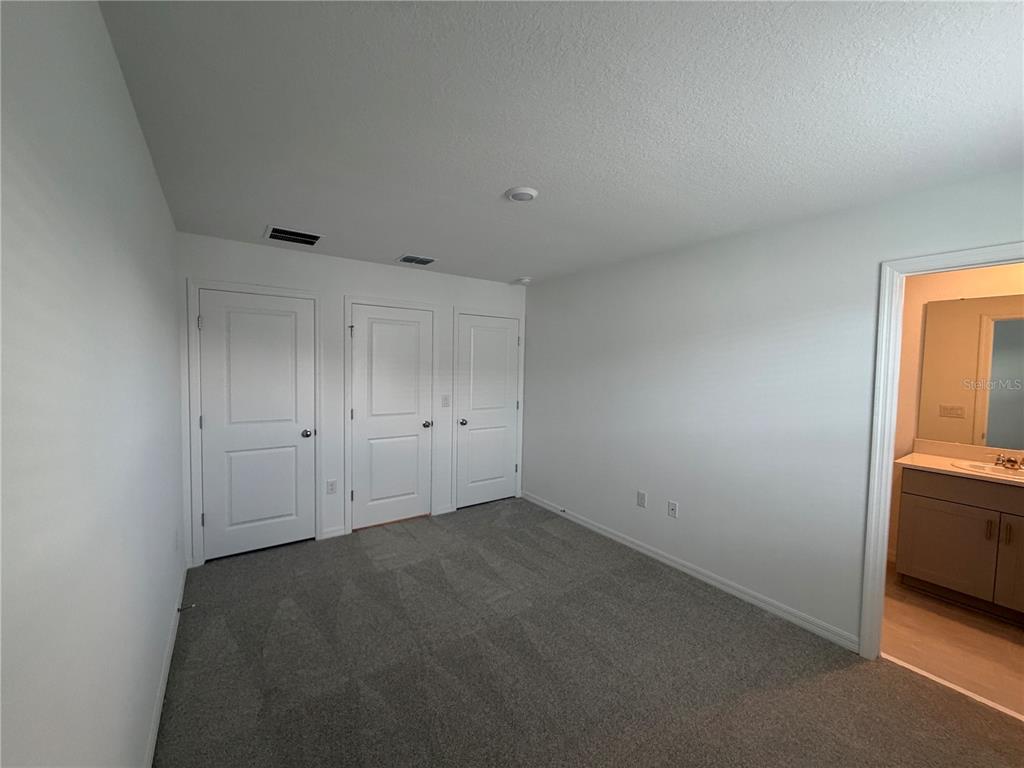 2882 Skyline Loop Kissimmee, FL 34758 - Photo 10 of 31