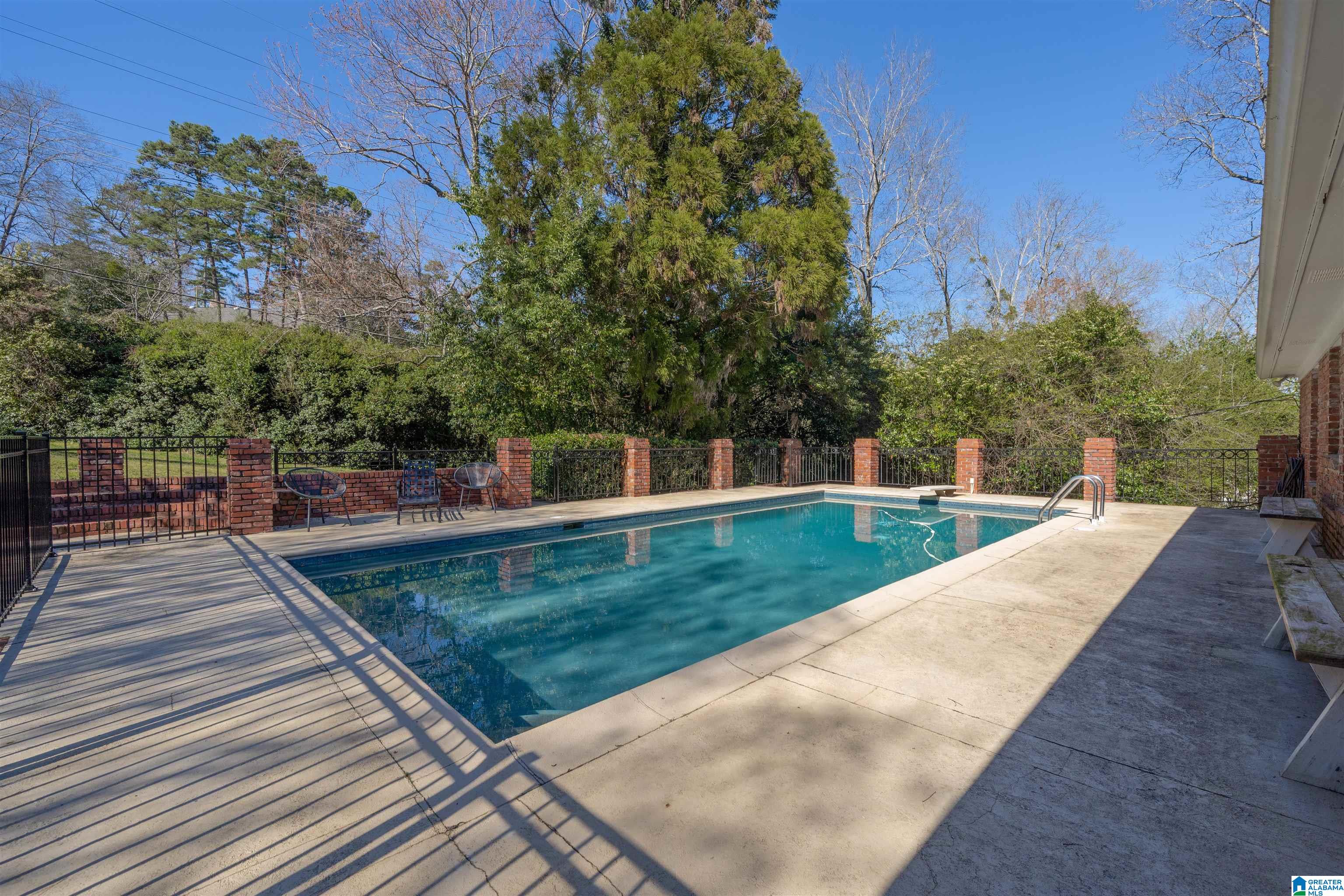 3328 North Woodridge Road Birmingham, AL 35223 - Photo 23 of 33