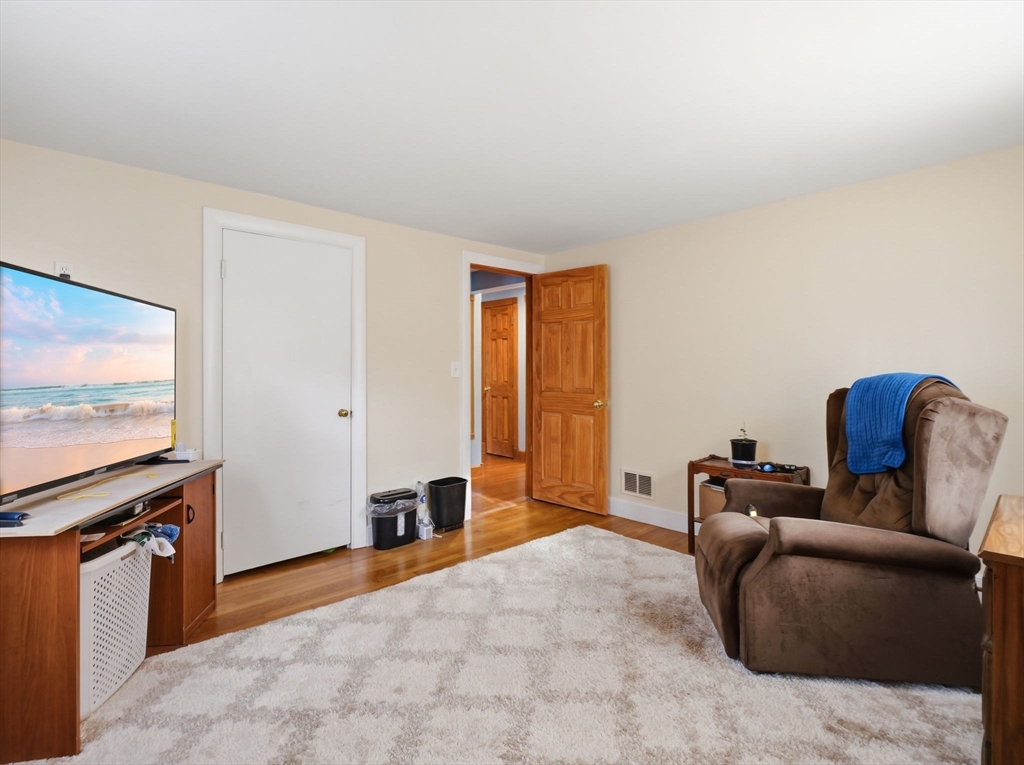 45 Campmeeting Road Topsfield, MA 01983 - Photo 18 of 42